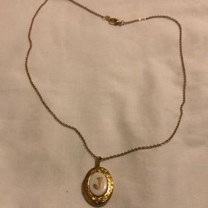 Avon Floral Engraved Photo Locket Initial J Oval Pendant Chain Necklace 24"